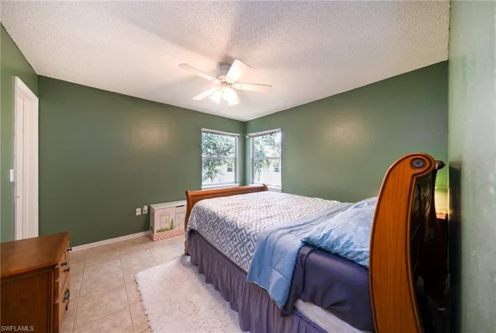Guest Bedroom #1