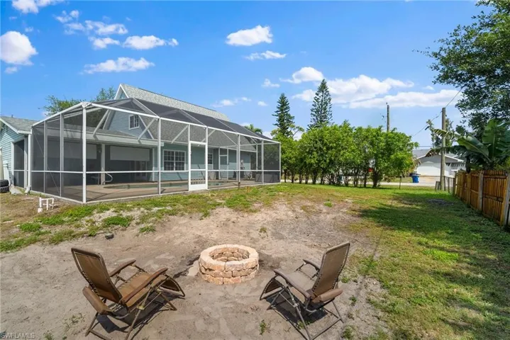 18201  Huckleberry  RD, Fort Myers, FL 33967