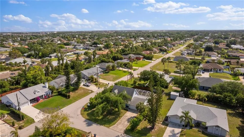 18201  Huckleberry  RD, Fort Myers, FL 33967
