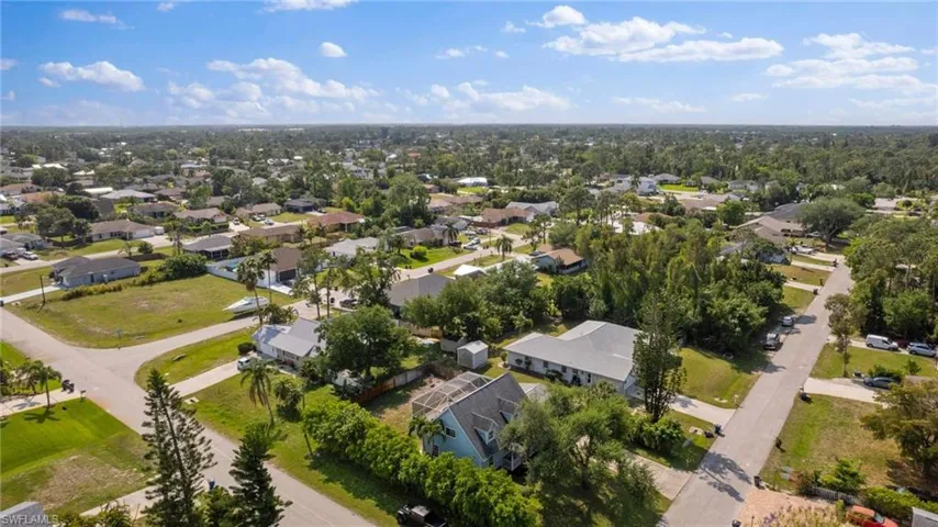 18201  Huckleberry  RD, Fort Myers, FL 33967