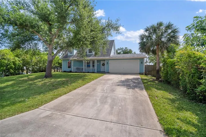 18201  Huckleberry  RD, Fort Myers, FL 33967