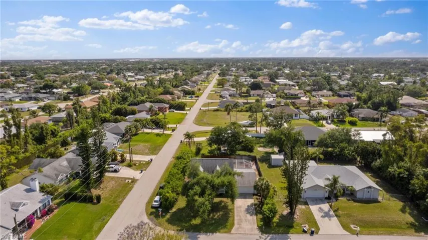 18201  Huckleberry  RD, Fort Myers, FL 33967