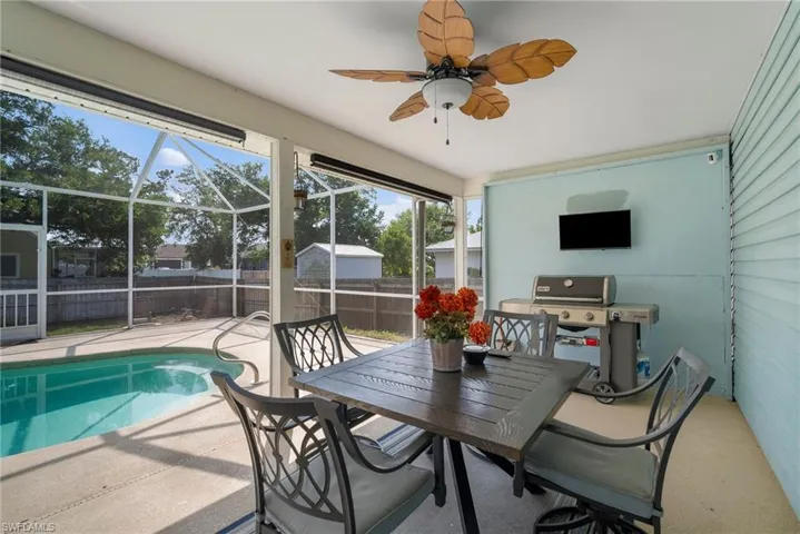 18201  Huckleberry  RD, Fort Myers, FL 33967