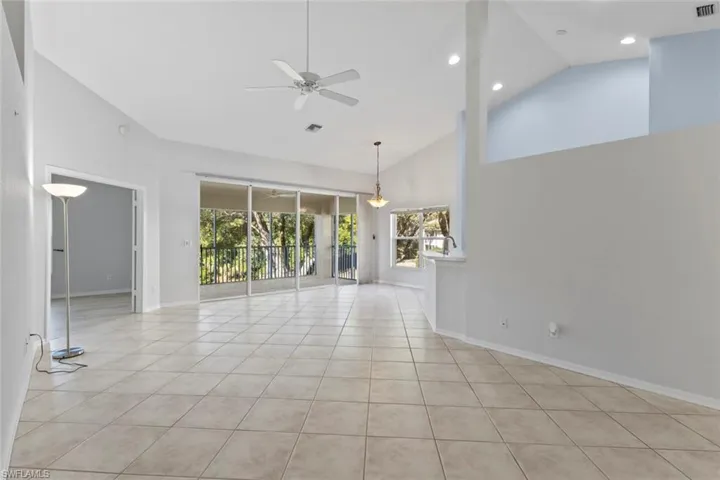 5350  Andover  DR, Naples, FL 34110