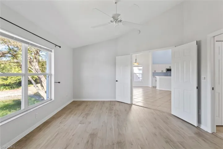 5350  Andover  DR, Naples, FL 34110