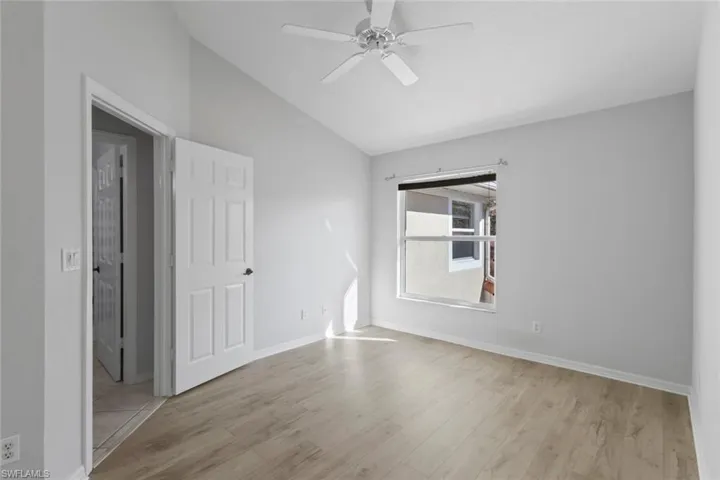 5350  Andover  DR, Naples, FL 34110