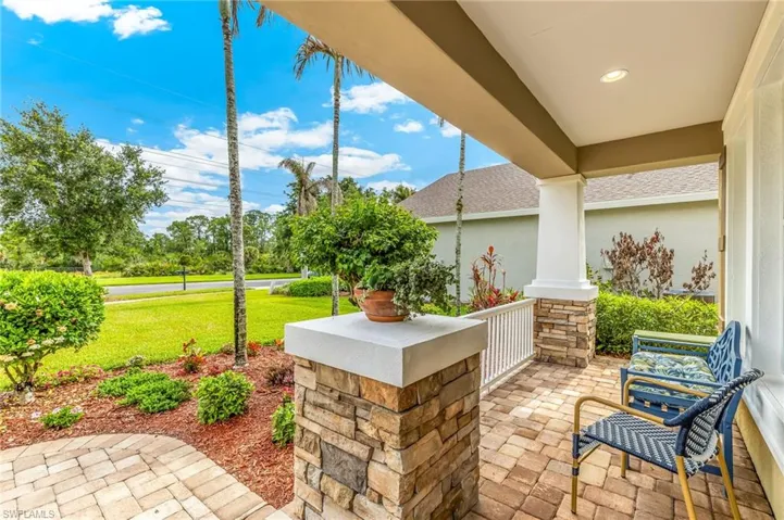 You'll LOVE this Fabulous Front Porch!