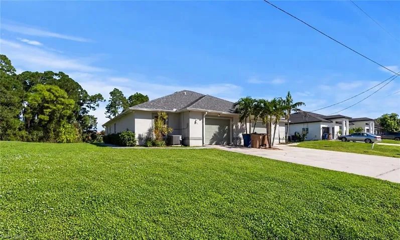 5032/5034 Locke Ln, Lehigh Acres, Florida 33973