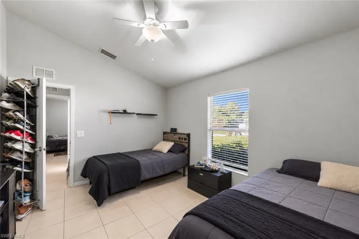 Unit 5032 bedroom 3