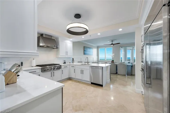 275  Indies  WAY, Naples, FL 34110