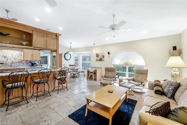 206 SE 19th  LN, Cape Coral, FL 33990