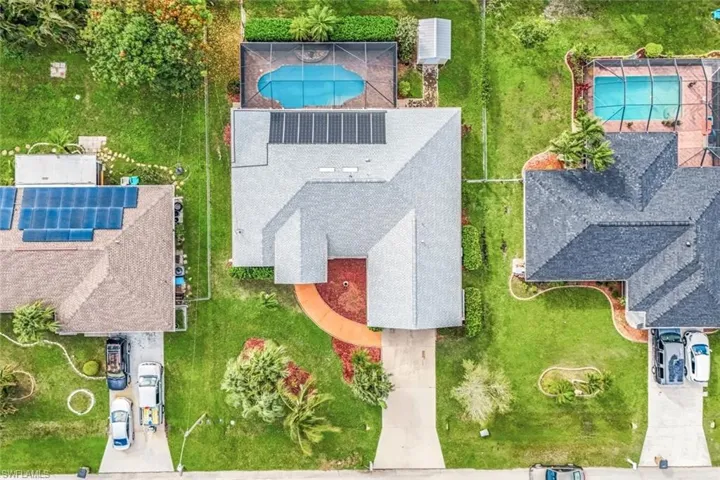 206 SE 19th  LN, Cape Coral, FL 33990