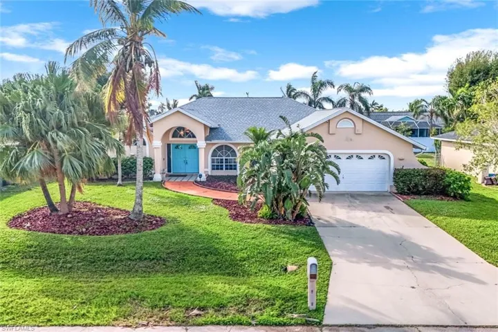 206 SE 19th  LN, Cape Coral, FL 33990