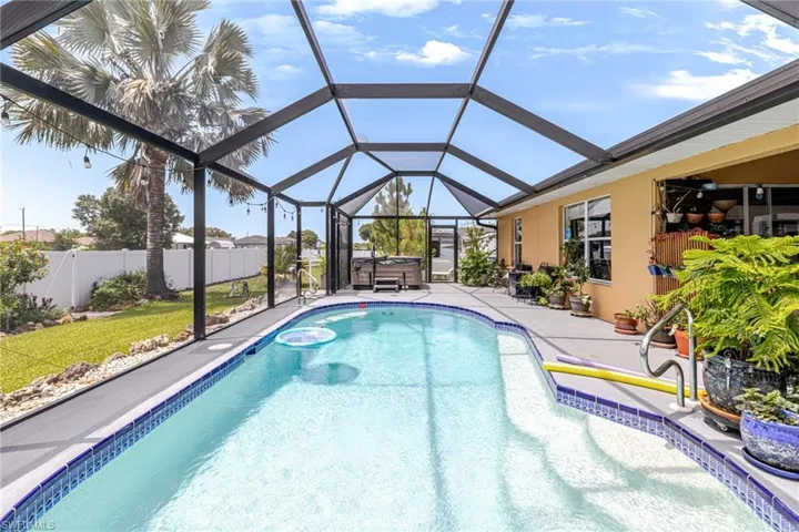 1007 Chaplin Ave, Lehigh Acres, Florida 33971