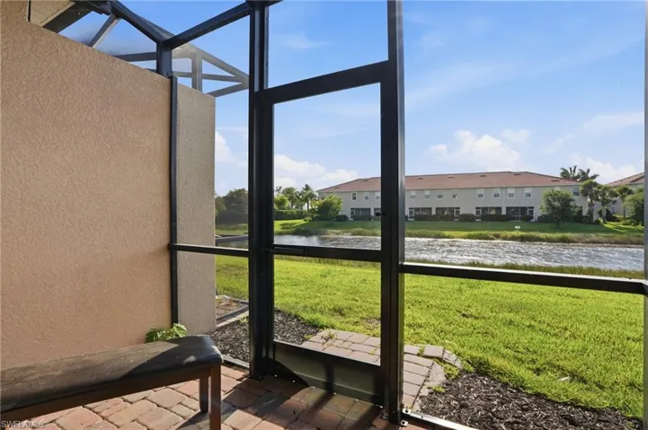 2519 Vine Ave, Naples, Florida 34120