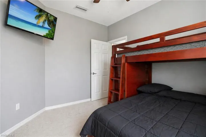 2519 Vine Ave, Naples, Florida 34120