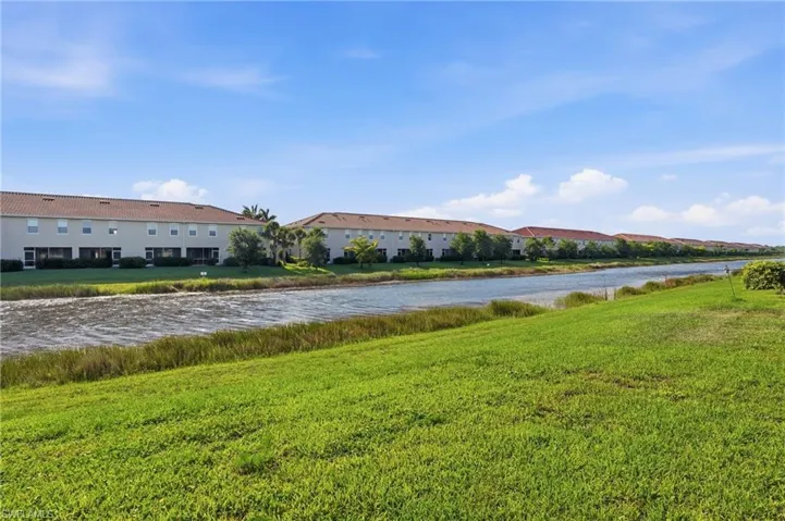 2519 Vine Ave, Naples, Florida 34120