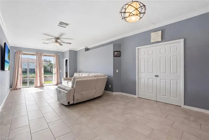 2519 Vine Ave, Naples, Florida 34120