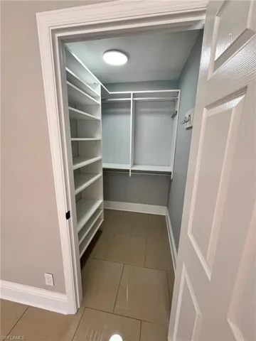 Master Closet 2