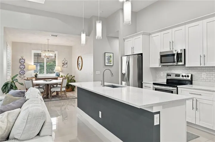 134 Sw 33rd Ave, Cape Coral, Florida 33991