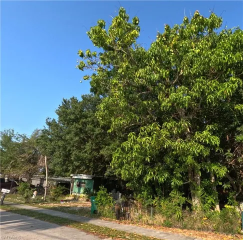 79A  Isle Of St Thomas  ST, Naples, FL 34114