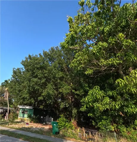79A  Isle Of St Thomas  ST, Naples, FL 34114