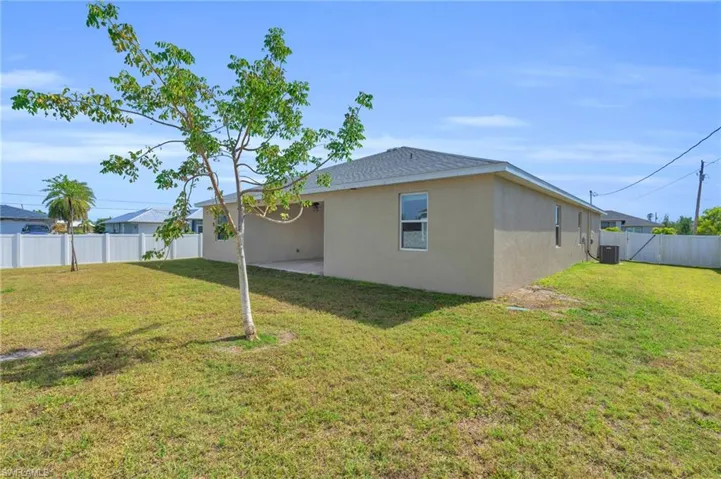 515 Sw 22nd St, Cape Coral Fl 33991