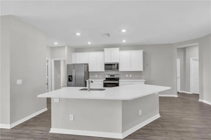 515 Sw 22nd St, Cape Coral Fl 33991