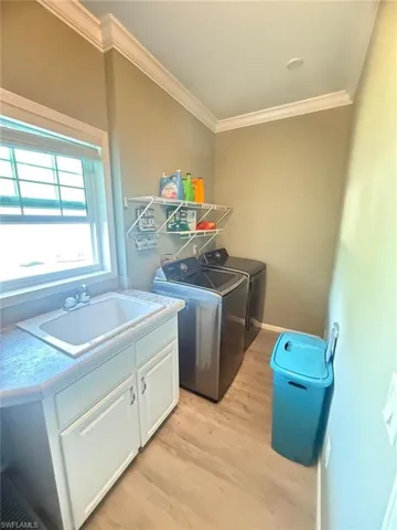 4835 Riverside Dr, Fort Myers, Florida 33905