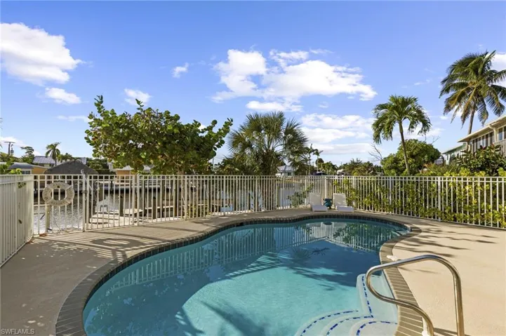 2291 Palm Ave, St. James City, Florida 33956