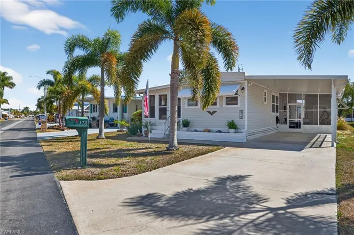178 Overland Trl, North Fort Myers, Florida 33917