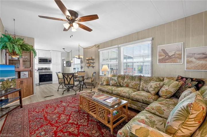 178 Overland Trl, North Fort Myers, Florida 33917