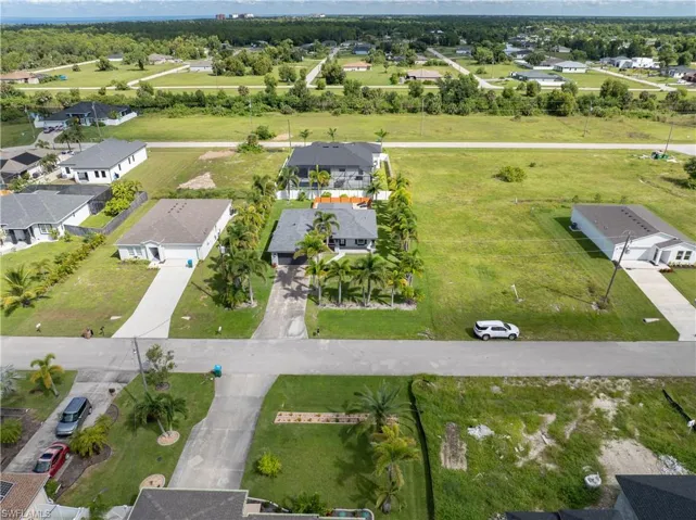 Charlotte Harbor in background