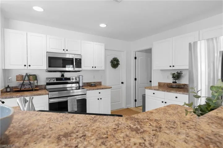 Stainless appliances