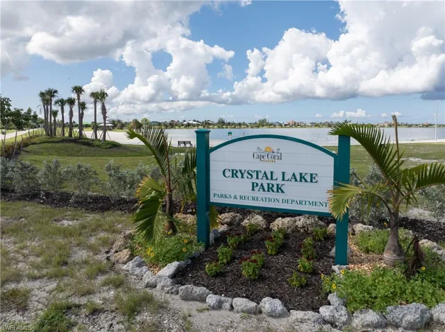 Crystal Lake Park