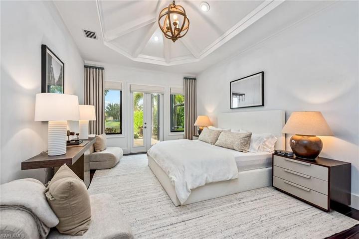 4214 Cortland WAY, NAPLES FL 34119