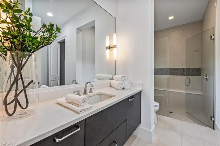 4214 Cortland WAY, NAPLES FL 34119