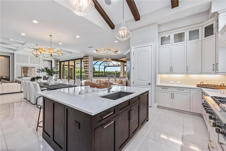 4214 Cortland WAY, NAPLES FL 34119