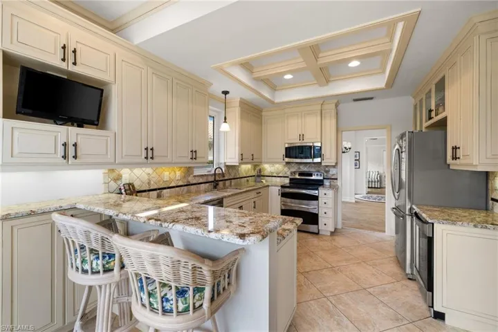 4753 Yacht Harbor Dr, Naples, Florida 34112