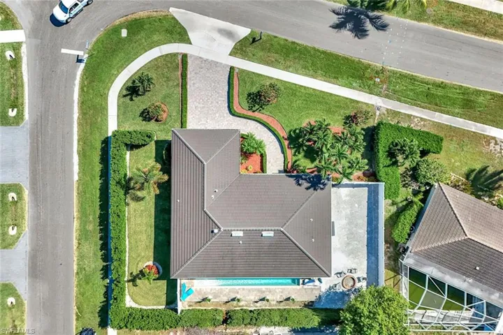 1350 Waikiki Ct, Marco Island, Florida 34145