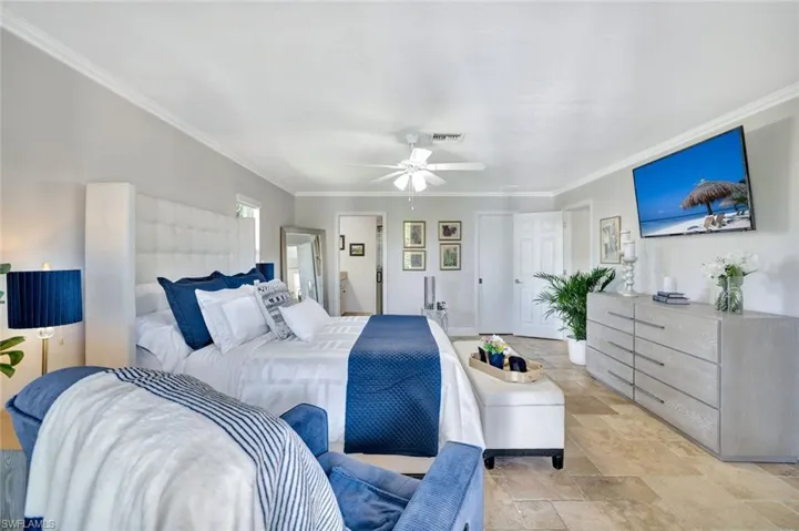 1350 Waikiki Ct, Marco Island, Florida 34145