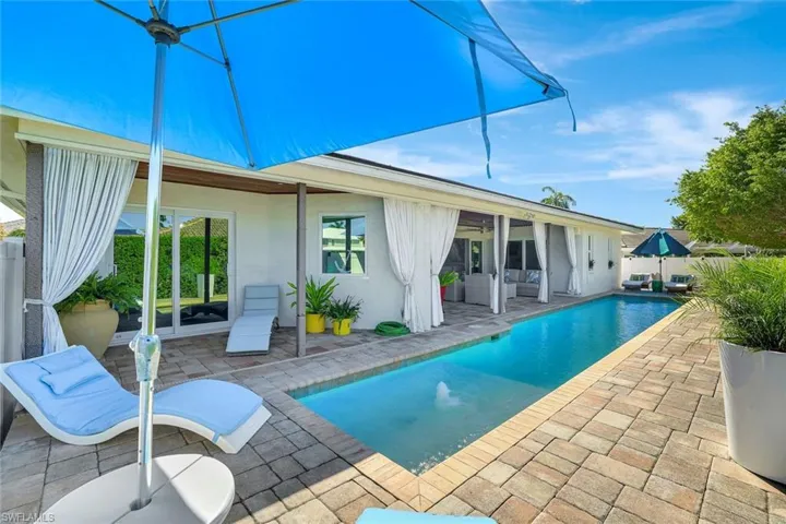 1350 Waikiki Ct, Marco Island, Florida 34145