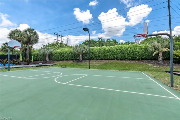 7653 Citrus Hill Ln, Naples, Florida 34109