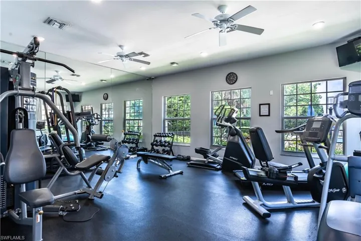 7653 Citrus Hill Ln, Naples, Florida 34109