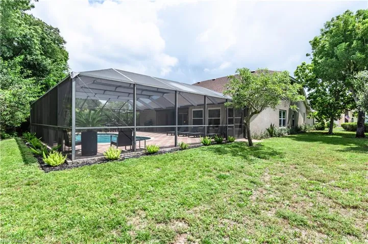 7653 Citrus Hill Ln, Naples, Florida 34109