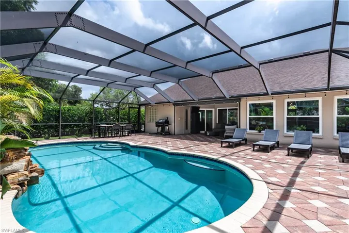 7653 Citrus Hill Ln, Naples, Florida 34109
