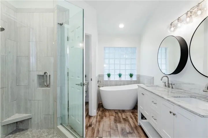 7653 Citrus Hill Ln, Naples, Florida 34109