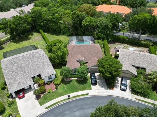 7653 Citrus Hill Ln, Naples, Florida 34109