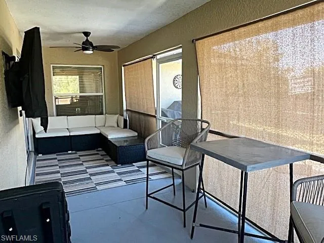 Back screened lanai