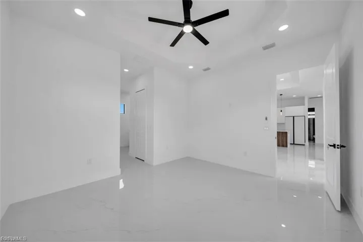 3901 3rd St Sw, Lehigh Acres, Florida 33976